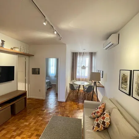 Apartamento moderno no coração de Copacabana-3