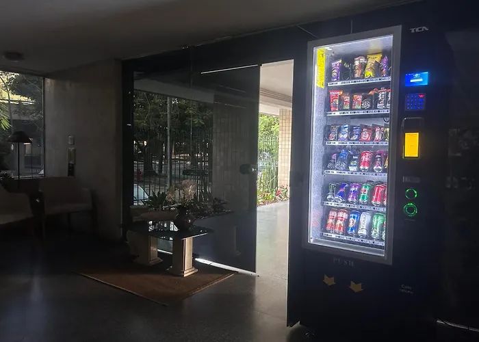 Apartamento até 8 hóspedes - uma quadra do Metrô, Ar condicionado, Wi-fi 50mps e Portaria 24h Rio de Janeiro